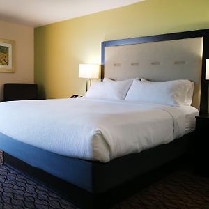 Standard King Room Bay View